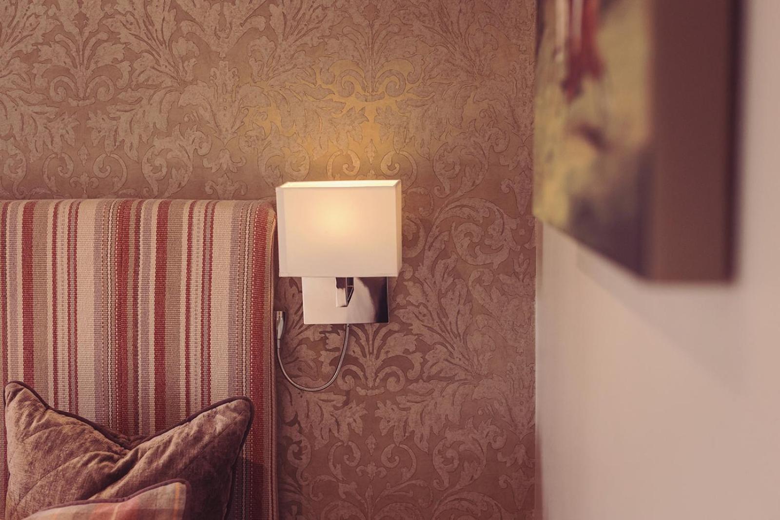 Longlands Inn & Cottages Carnforth Exterior photo A wall light